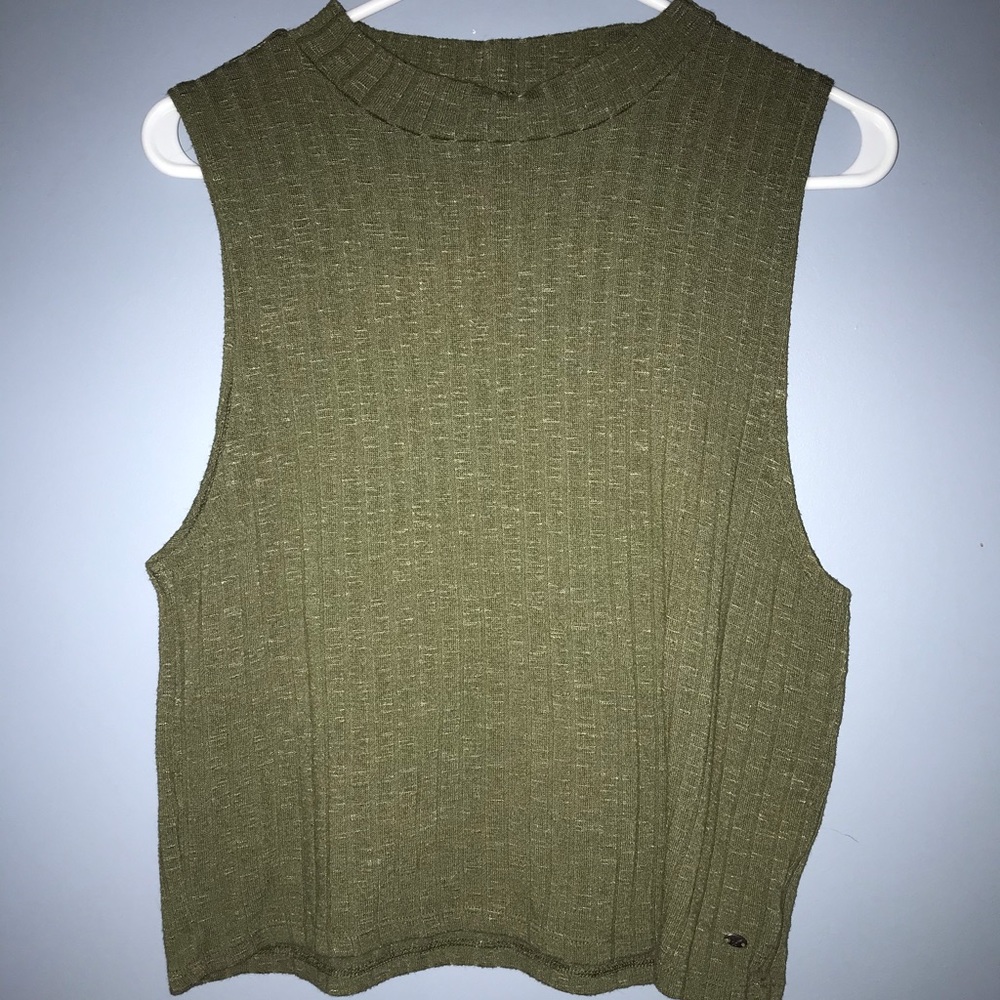 American Eagle Cropped Olive Green Tank Size XL